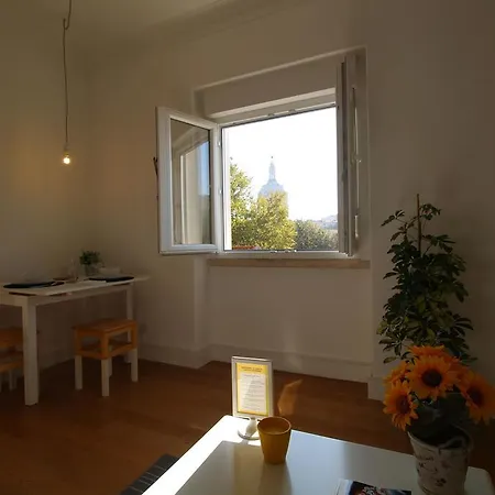 Sunflower Apartment